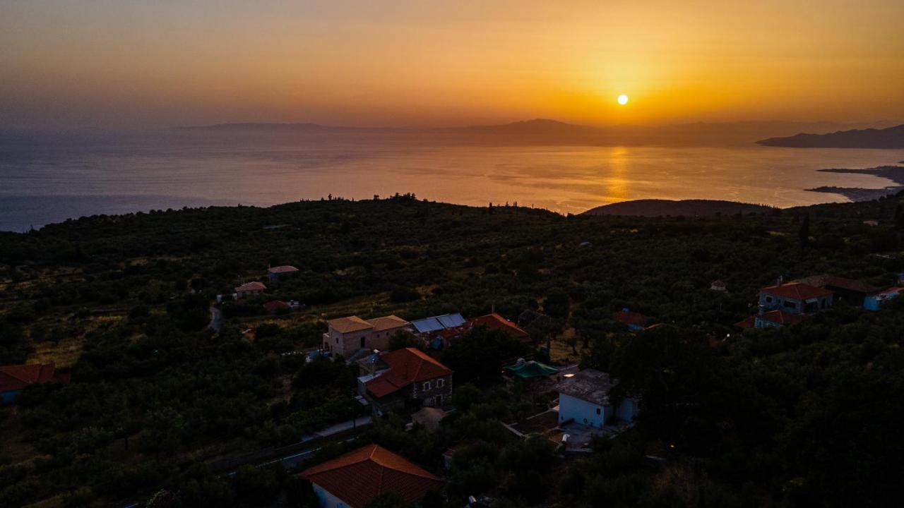 Casa Mainotti - Villa In Mani Nomitsis Екстериор снимка